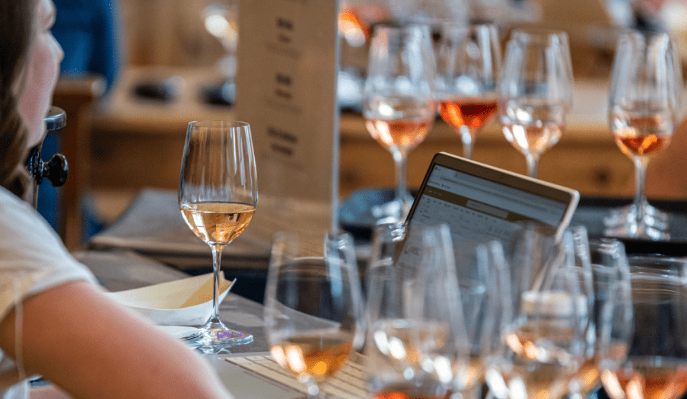 What's the best all-round wine glass? - Club Oenologique
